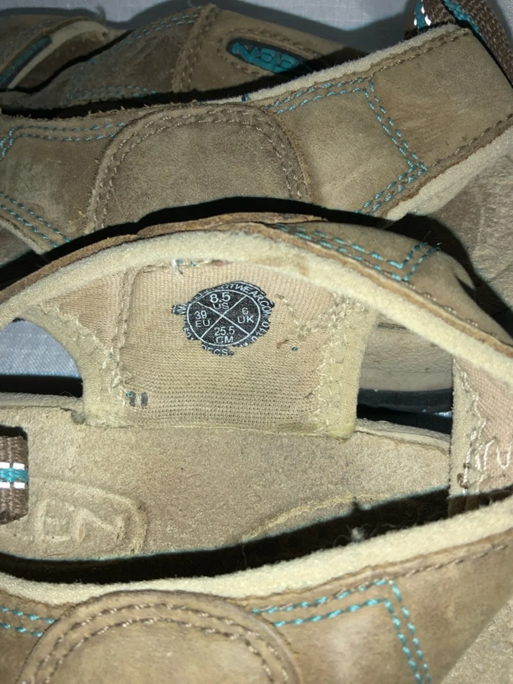 709 Keen Women's Brown Outdoor Sandals with Reinforced Toe